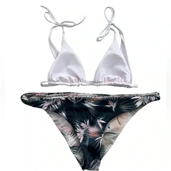 Light Pink Top And Floral Dark Blue Bikini Set, Top: Small Bottom: Large - Picture 1 of 16